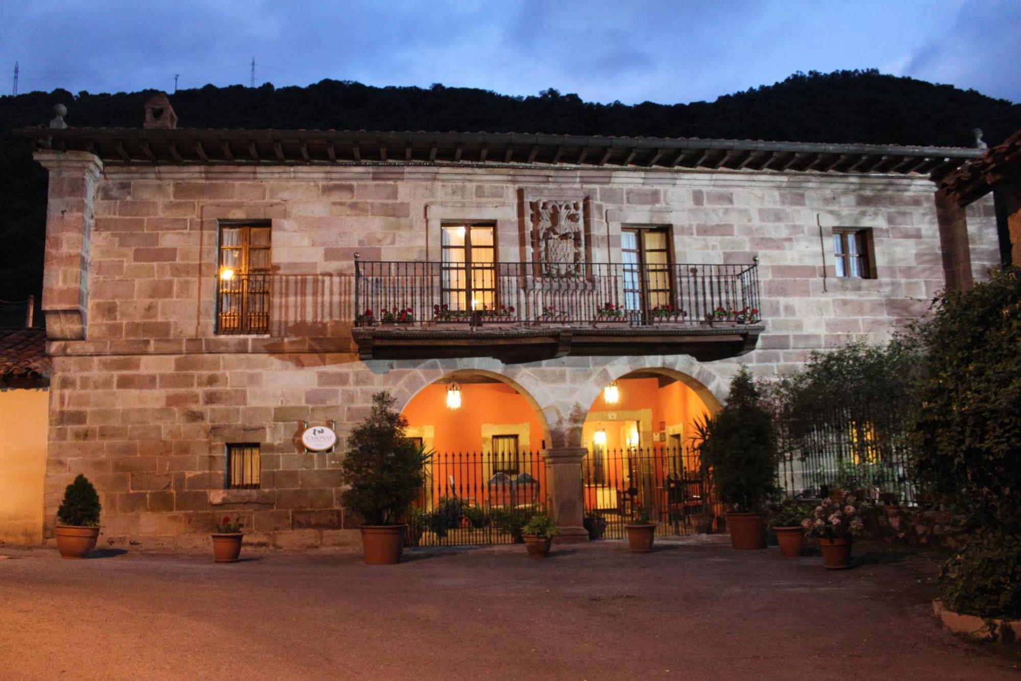 Casona De La Salceda Guest House Treceno Luaran gambar